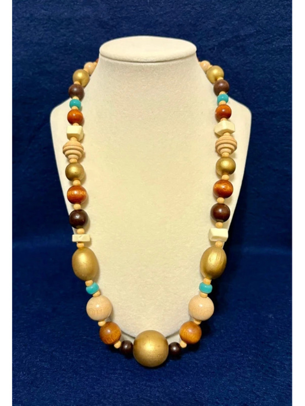 Round wood beaded necklace